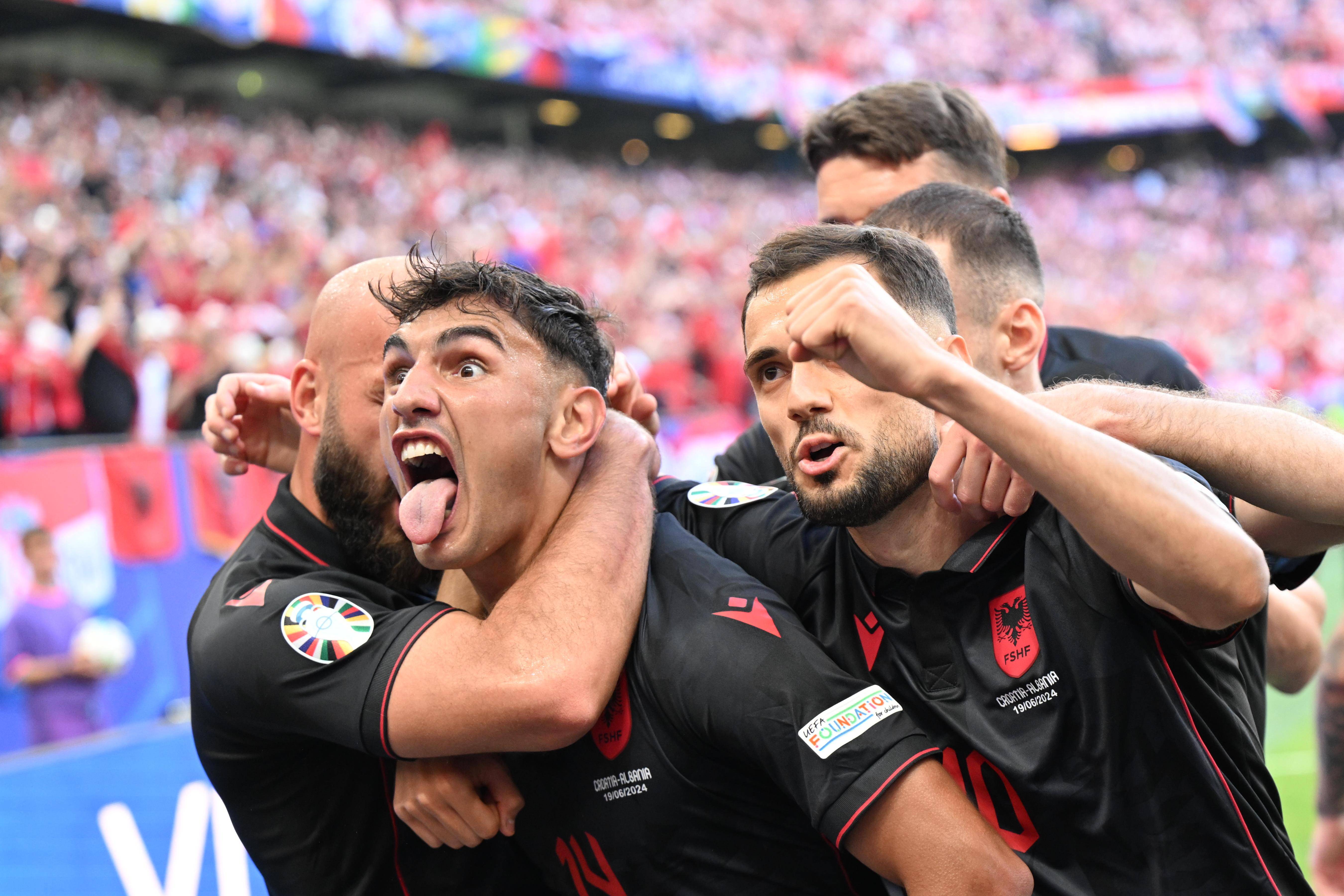 im电竞APP-克罗地亚队在国际赛场上杀出重围，赢得关注