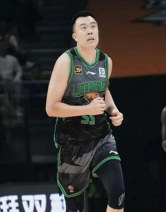 -广东队遭遇失利，球员表现依然出色的简单介绍