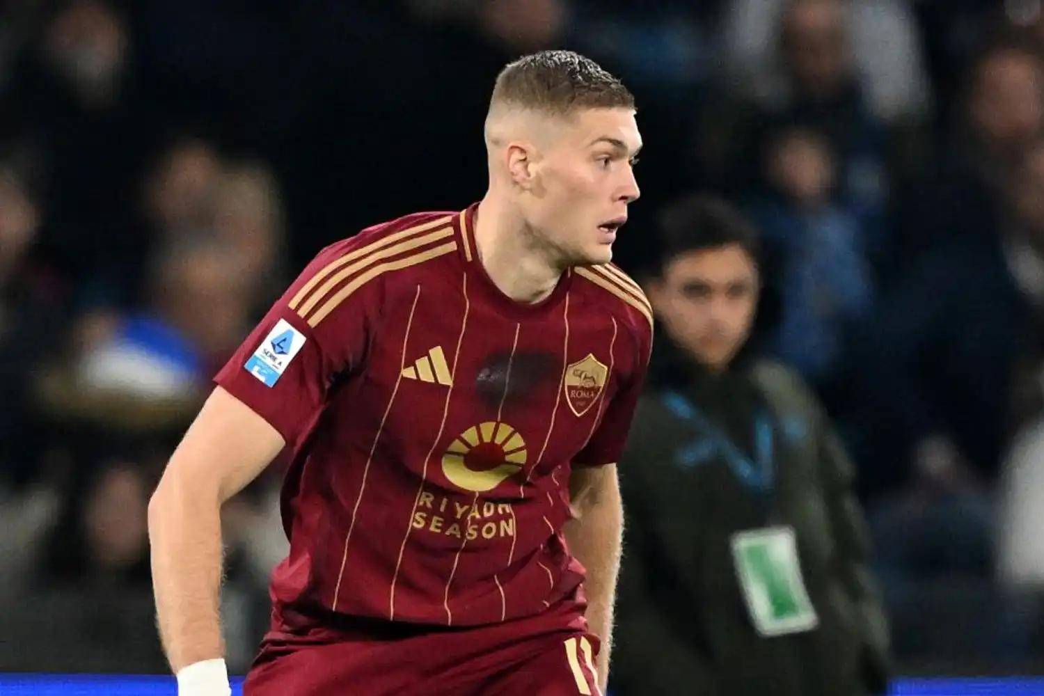 -罗马后卫斩获制胜球，助球队豪取三分