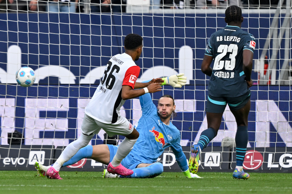 IM电竞游戏-法兰克福队突然爆发，赢得连续胜利