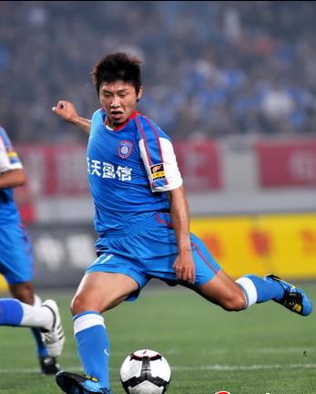 江苏舜天豪取连胜，秋风起兮秋风扬