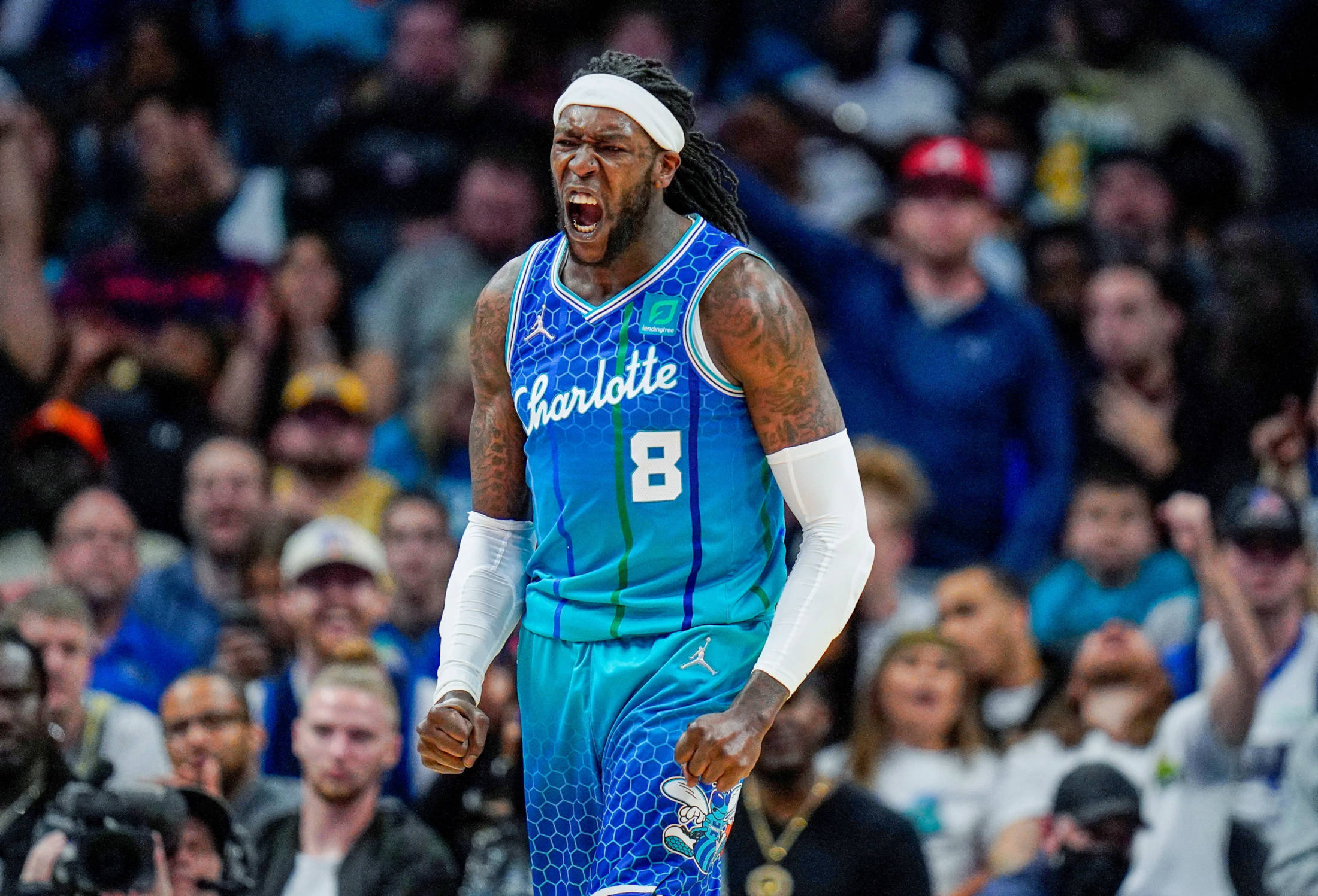 im电竞-篮球传奇球员获得职业生涯新纪录