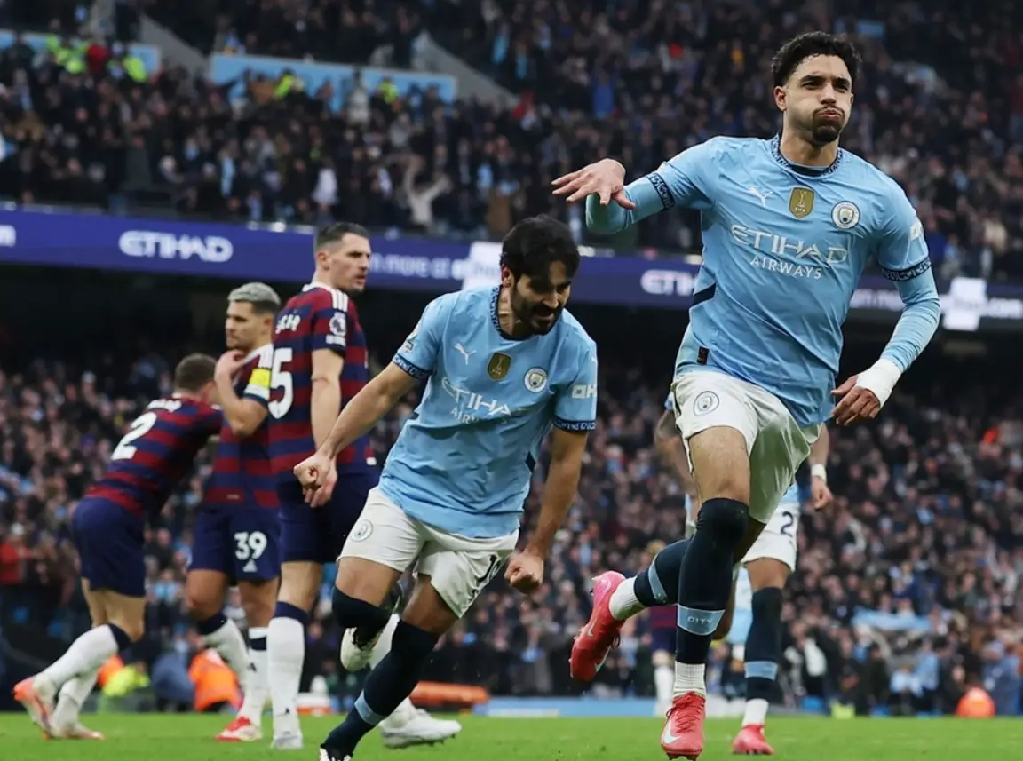 曼联客场逼平狼队，距离前四仅一步之遥