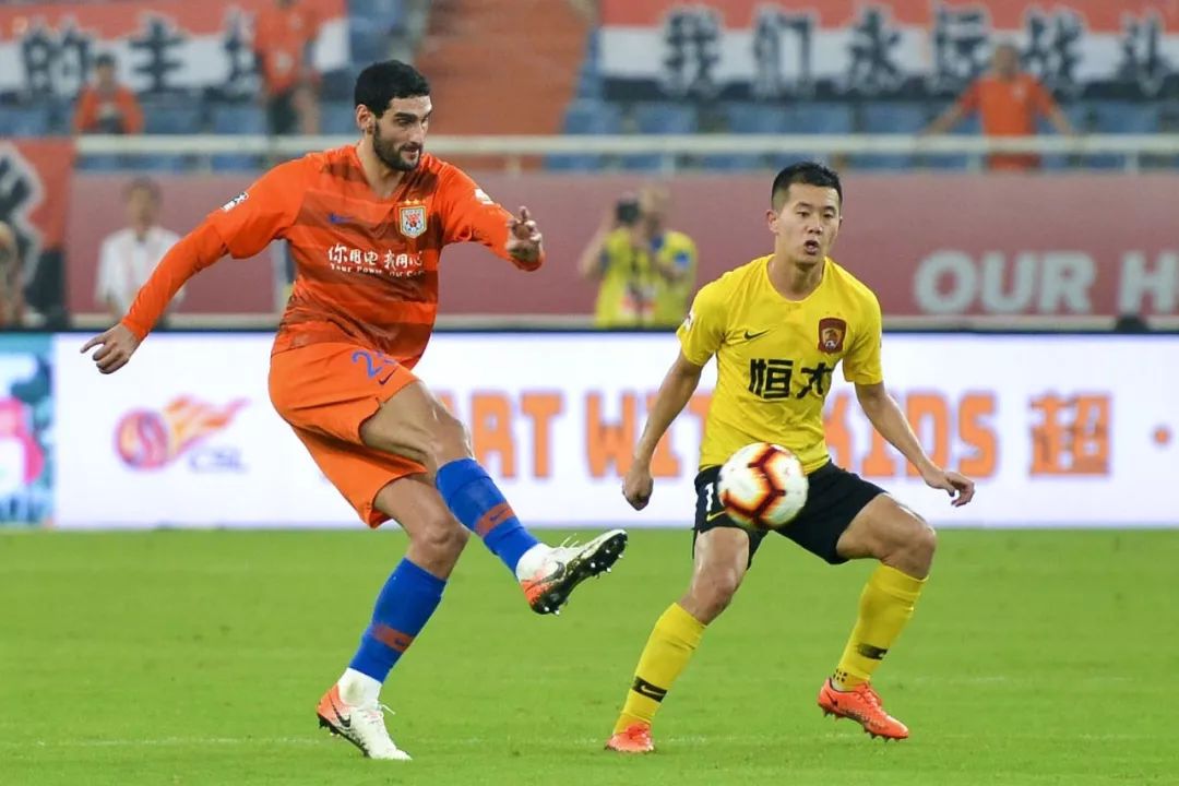 山东鲁能战平攀升积分榜，助力争夺年度冠军