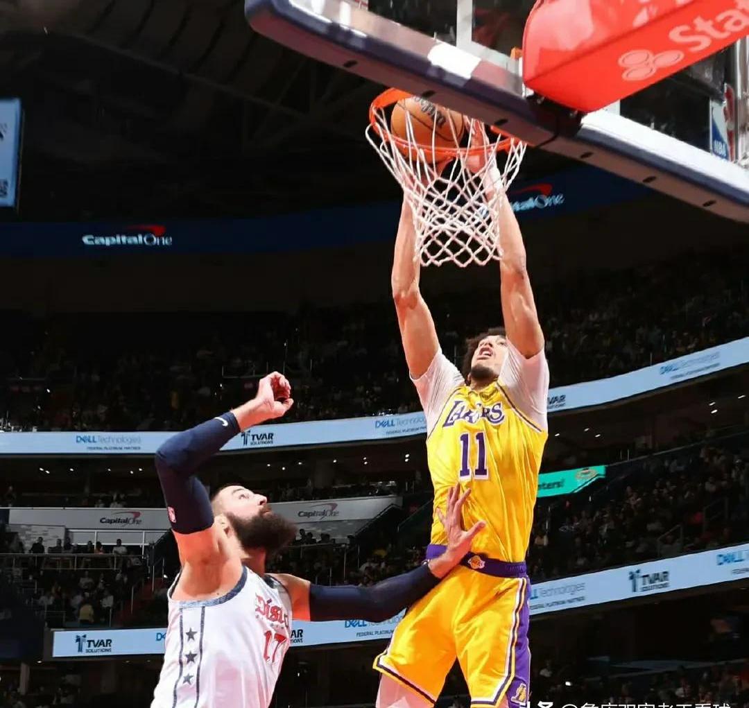 关于NBA季前赛：湖人战胜猛龙，浓眉表现抢眼的信息