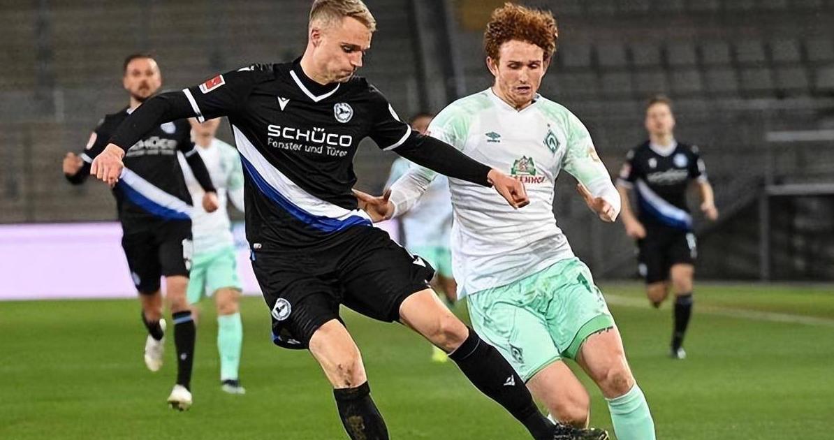 IM电竞游戏-伯明翰市连败惨淡，英超保级压力重重