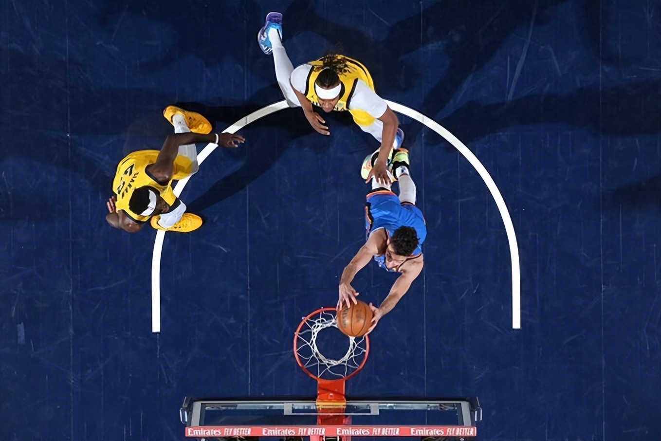 关于热火翻盘魔术，克莱统治全场的信息