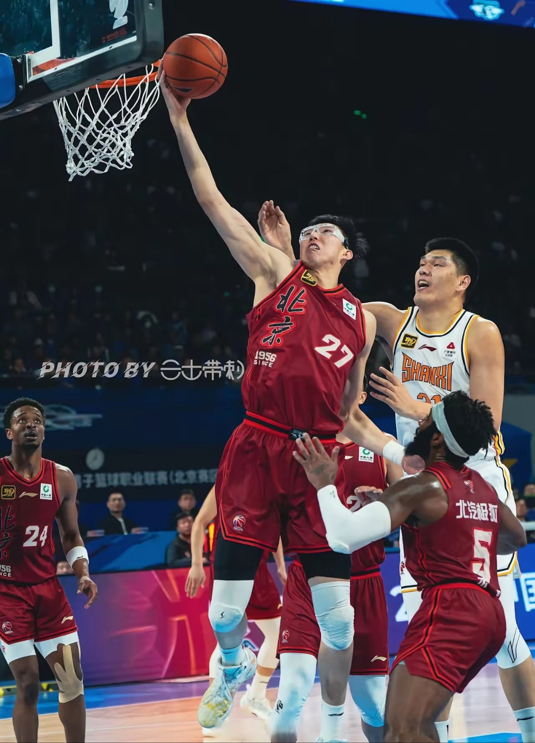 im电游-山东队险胜爵士，周琦刷新纪录